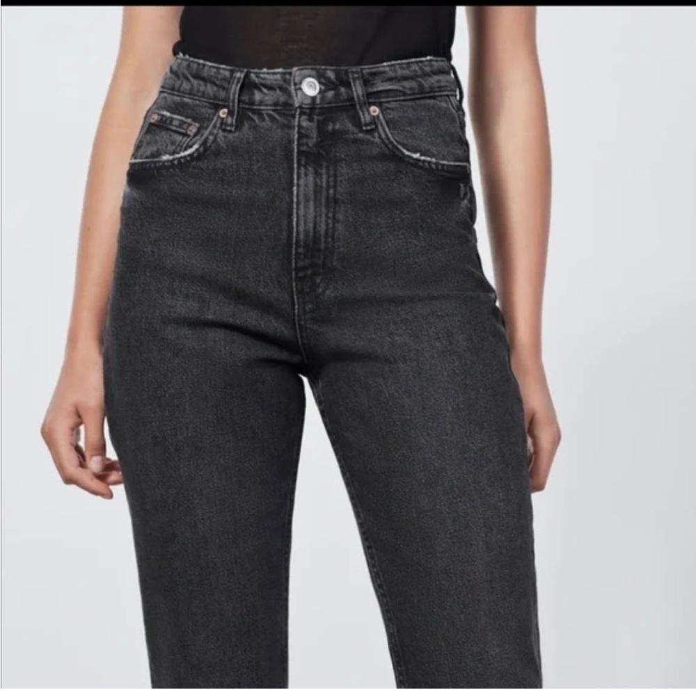 Zara Classic Black High-Waisted Women's Jeans